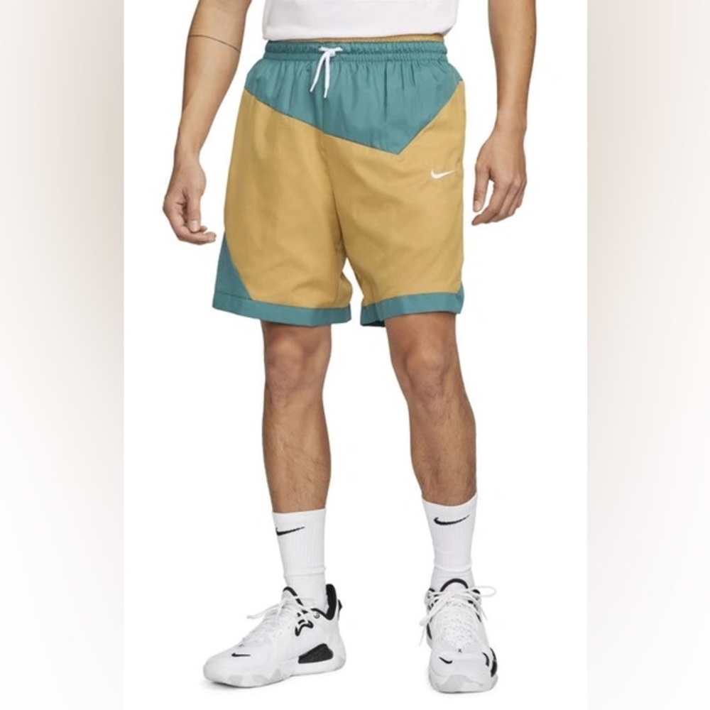 Men's‎ DNA 8" Woven Basketball Shorts In Green Yellow MSRP $60 NWT Size XXL